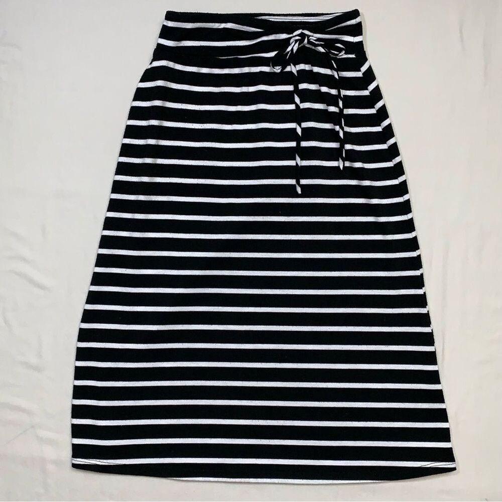 Maxi Skirt Girl’s Small Black White Stripe A Line elastic Waist Summer Pull On